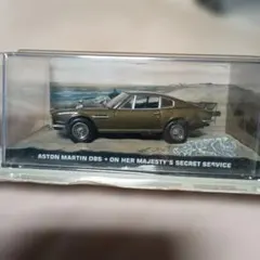 007 ASTON MARTIN (1/43スケール) 　ミニカーコレクションのサムネイル