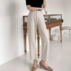 ♡SHEIN♡ベージュ スラックスパンツDazy