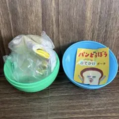 2024年　パンどろぼう　おでかけポーチ　カラビナ　ファスナー　ポーチ
