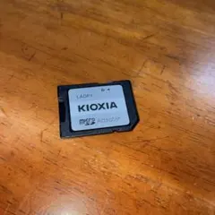 KIOXIA microSDアダプター LADP1