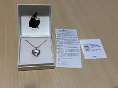 （値下げ）シンデレラハート型ネックレスとブローチ