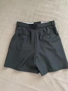 WEEKENDマックスのブラックショートパンツ 42