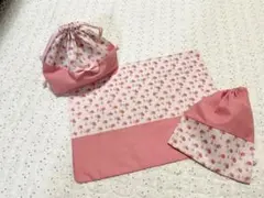 いちご給食セットパステルマット(25×35)お弁当袋コップ袋巾着袋３点女の子