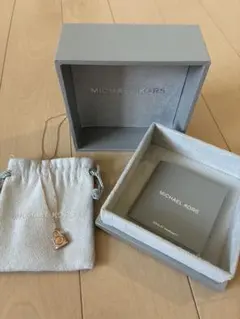 MICHAEL KORS パドロック ネックレス ピンクゴールドのサムネイル