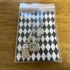 ピアス