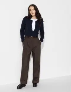 美品　UNIQLO タックワイドパンツ　ダークブラウン　L