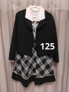 中古美品　女児　セレモニースーツ　125　スリーピース