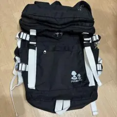 PEANUTS ブラックリュック スクールバック大容量