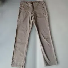 ベージュ スーツ