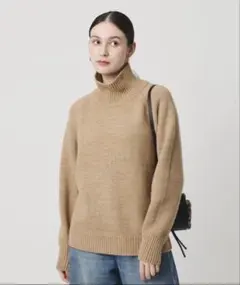 ミックスカラー ラメ タートルネック ニット　ビューティーアンドユース