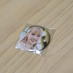 2025年最新】niziu 缶バッジ マユカの人気アイテム - メルカリ