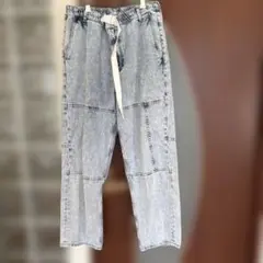 ZARAケミカルウォッシュ デニムパンツ ウエストベルト付き