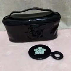 マリークワントMARYQUANTポーチとミラー