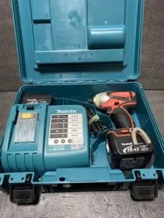 Makita TD130D 14.4V 電動インパクトドライバーセット
