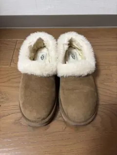 2025年最新】UGG NITA 25の人気アイテム - メルカリ