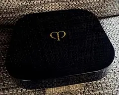 クレ・ド・ポーボーテ　タンクッションエクラ　ナチュレル