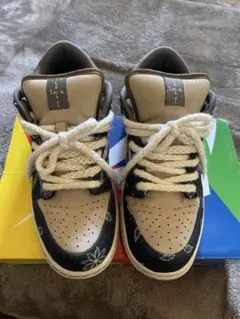 Item thumbnail for item 36f05544-9402-456c-ad3f-defae766bdcd