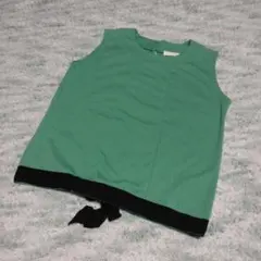 トップス　ノースリーブ　タンクトップのサムネイル