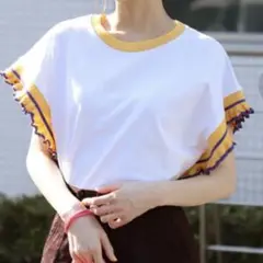 Ray BEAMS / ライン フリルスリーブ Tシャツ