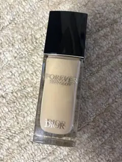 Dior Forever Skin Glow リキッドファンデーション