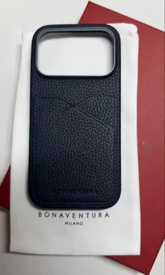 ボナベンチュラ　iPhone17Pro カバー　ネイビー