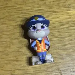 ズートピア ジュディ・ホップス フィギュア ガチャガチャ