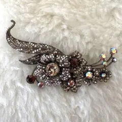 ブローチ　花　キラキラ　ヴィンテージ　スワロフスキー