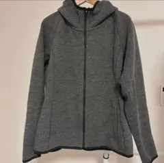 まる様専用　ユニクロ　ブロックテックフリースパーカ　防風パーカー　杢グレー