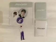 Snow Man1st POP-UP韓国深澤辰哉 缶バッジ カード ステッカー