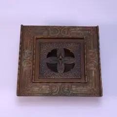 【未使用】昭和レトロ 鉄製灰皿 瑞鳥紋