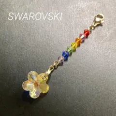 スワロフスキー　お花の７色チャーム　クリスタルオーロラ