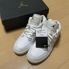 NIKE エアジョーダン 1LOW GS ホワイト スニーカー シューズ 新品☆