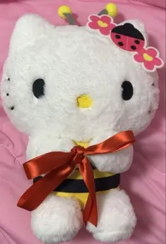 レア】1999年 ハローキティ ぬいぐるみ ハチ てんとう虫 - メルカリ