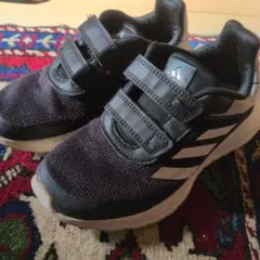 adidas キッズ スニーカー 黒/白 ベルクロ