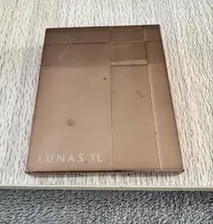 LUNASOL スキンモデリングアイパレット 01 ベージュ