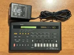 YAMAHA QY10 ミュージック　シーケンサー　アダプタ/教本付き 完動品 YAMAHA QY10 ミュージック シーケンサー アダプタ/教本付き 完動