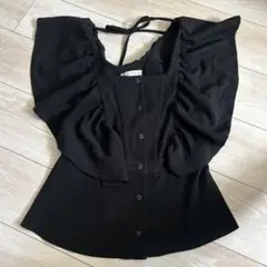 MOUSSY フリル付きブラックシャツ