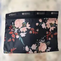 LeSportsac フラワープリントポーチ