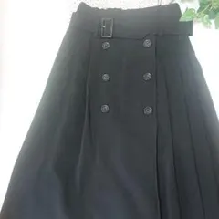 INGNIブラック プリーツスカート ベルト付き
