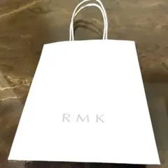 ✨RMK 紙袋　ショッパー　ショップ袋のサムネイル