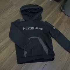 NIKE トレーナー　130