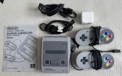 スーパーファミコンクラシックミニ本体+コントローラー2個