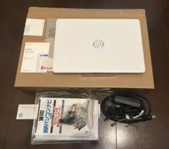 HP ノートPC 本体 ホワイト MS Office付 美品のサムネイル