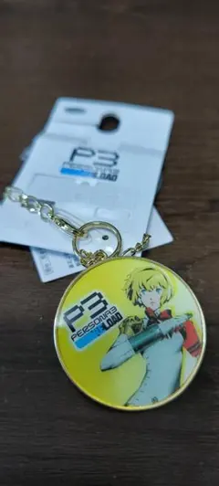 ペルソナ25周年 グラフアート 缶バッジ ペルソナ3 アイギス - メルカリ