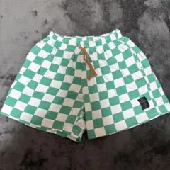 緑と白のチェック柄ハーフパンツ　２枚セット