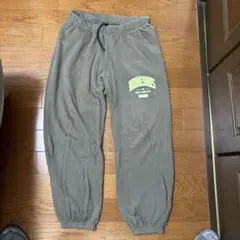 NUMERALS スウェットパンツ カーキ