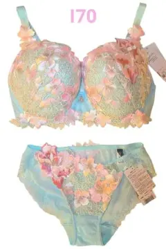 Item thumbnail for item eba43119-1819-4ba8-be9c-294f6f3d10ba