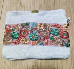 ★着物帯リメイク花柄刺繍小物入れ★