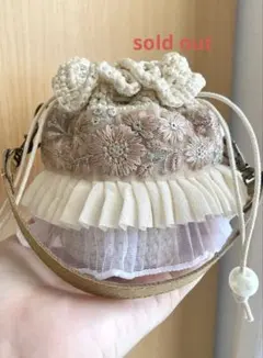 インド刺繍 巾着 バックチャーム21 ポーチ カゴ 編みポーチ - メルカリ