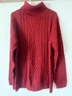 ハイネックニット 赤